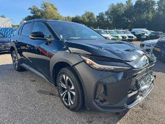 Schadeauto Toyota bZ4X Business Plus 71 kWh 2024/9