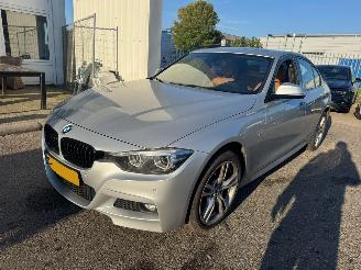 skadebil auto BMW 3-serie 320i Edition M Sport Shadow High Executive 2018/3