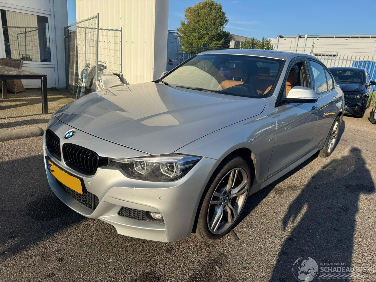 BMW 3-serie 320i Edition M Sport Shadow High Executive