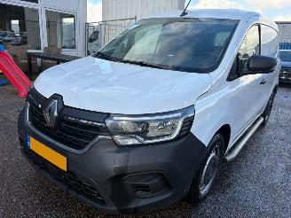 krockskadad bil bedrijf Renault Kangoo 1.5 Blue dCi 75 Comfort L1 2024/3