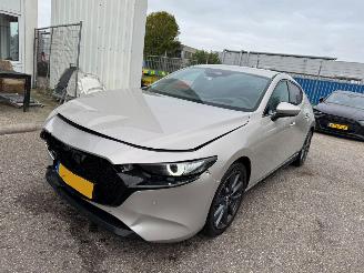 Coche accidentado Mazda 3 2.5 e-SkyActiv-G M Hybrid 140 Exc-line Bns Edition 2026/4