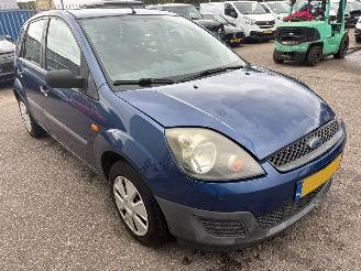 skadebil auto Ford Fiesta 1.3-8V Cool & Sound 2006/12