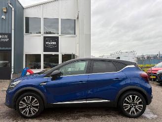 Renault Captur 1.6 E-Tech Plug-in Hybrid 160 Initiale Paris picture 2