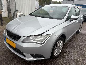 Schadeauto Seat Leon 1.2 TSI Style 2013/6