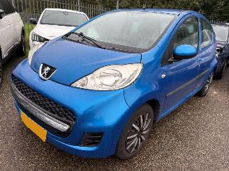 Schadeauto Peugeot 107 1.0-12V XS 2011/4