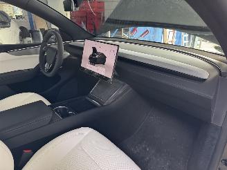 Tesla Model Y Longe range awd 351 pk bj 2026 ! picture 13