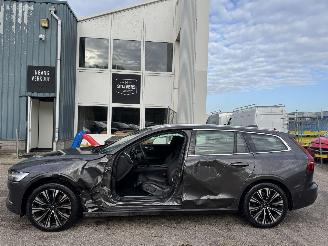 Schadeauto Volvo V-60  2023/5
