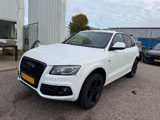 skadebil auto Audi Q5 2.0 TFSI quattro Pro Line 2011/3
