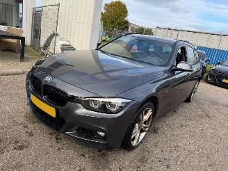 Voiture accidenté BMW 3-serie Touring 318i M Sport Corporate Lease 2019/7