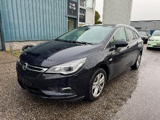 Coche accidentado Opel Astra Sports Tourer 1.4 Online Edition 150 PK 2018/7