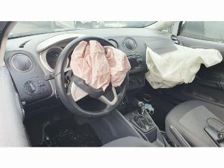 Seat Ibiza Ibiza IV (6J5), Hatchback 5-drs, 2008 / 2017 1.2 TDI Ecomotive picture 9