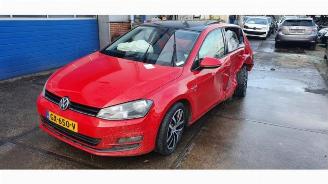 Coche siniestrado Volkswagen Golf Golf VII (AUA), Hatchback, 2012 / 2021 1.2 TSI 16V 2015/1