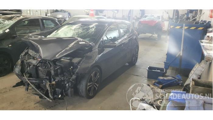 Kia Cee d Cee'd (JDB5), Hatchback 5-drs, 2012 / 2018 1.6 GDI 16V