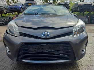 Autoverwertung Toyota Yaris Yaris III (P13), Hatchback, 2010 / 2020 1.5 16V Hybrid 2012/7