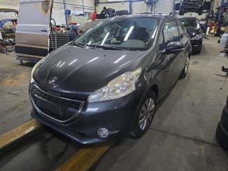 Peugeot 208 208 I (CA/CC/CK/CL), Hatchback, 2012 / 2019 1.2 Vti 12V PureTech 82 picture 3
