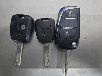 Sloopauto Citroën C1 C1, Hatchback, 2005 / 2014 1.0 12V 2011/6