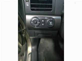 Chevrolet Captiva Captiva (C100), SUV, 2006 / 2011 2.4 16V 4x4 picture 8