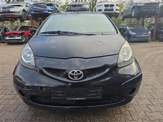 Salvage car Toyota Aygo Aygo (B10), Hatchback, 2005 / 2014 1.0 12V VVT-i 2007/2