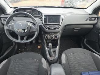 Peugeot 208 208 I (CA/CC/CK/CL), Hatchback, 2012 / 2019 1.2 Vti 12V PureTech 82 picture 10