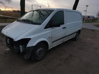 Vrakbiler auto Mercedes Vito Vito (639.6), Van, 2003 / 2014 2.2 110 CDI 16V Euro 5 2013/3
