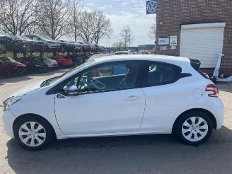 disassembly passenger cars Peugeot 208 208 I (CA/CC/CK/CL), Hatchback, 2012 / 2019 1.0 Vti 12V PureTech 2014/7
