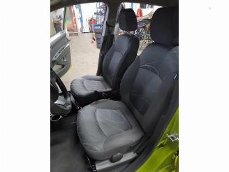 Chevrolet Spark Spark (M300), Hatchback, 2010 1.2 16V picture 14