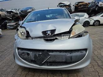 Peugeot 107 107, Hatchback, 2005 / 2014 1.0 12V picture 11