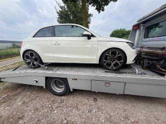 demontáž osobní automobily Audi A1 A1 (8X1/8XK), Hatchback 3-drs, 2010 / 2018 1.4 TFSI 16V 122 2011/1