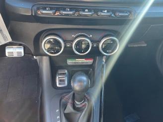 Sloopauto Alfa Romeo Giulietta Giulietta (940), Hatchback, 2010 / 2020 1.4 TB 16V MultiAir 2011/11