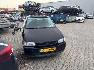 Autoverwertung Seat Arosa Arosa (6H1), Hatchback 3-drs, 1997 / 2004 1.0 Mpi 2000/7