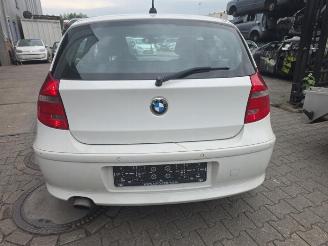 BMW 1-serie 1 serie (E81), Hatchback 3-drs, 2006 / 2012 120i 16V picture 5