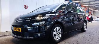 Citroën C4-picasso Diesel hybride picture 12