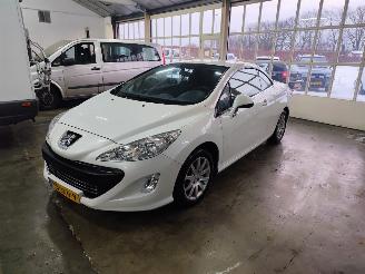 Damaged car Peugeot 308 308 CABRIO PARLEMOER 2009/1