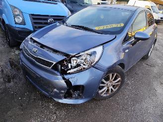 damaged passenger cars Kia Rio RIO 1.2 AIRCO 2015/4