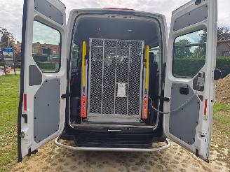 Volkswagen Crafter 9 PERSOONS AIRCO picture 7