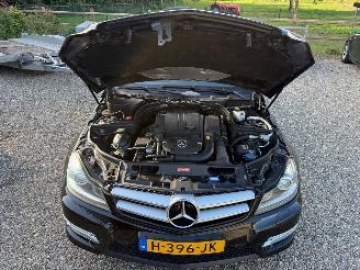 Mercedes C-klasse C180 DEFECTE MOTOR picture 8