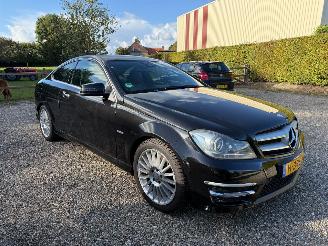 Voiture accidenté Mercedes C-klasse C180 DEFECTE MOTOR 2011/8