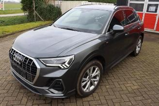 Audi Q3 Q3 (F3B), SUV, 2018 2.0 40 TFSI 16V Quattro picture 3