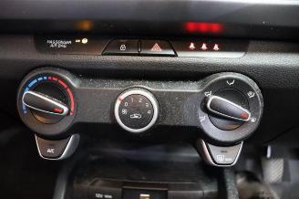 Kia Rio Rio IV (YB), Hatchback, 2017 1.2 CVVT 16V picture 15