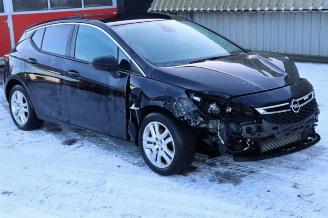 Salvage car Opel Astra Astra K, Hatchback 5-drs, 2015 / 2022 1.4 Turbo 16V 2019/1
