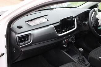 Kia Stonic Stonic (YB), SUV, 2017 1.0i T-GDi 12V picture 9