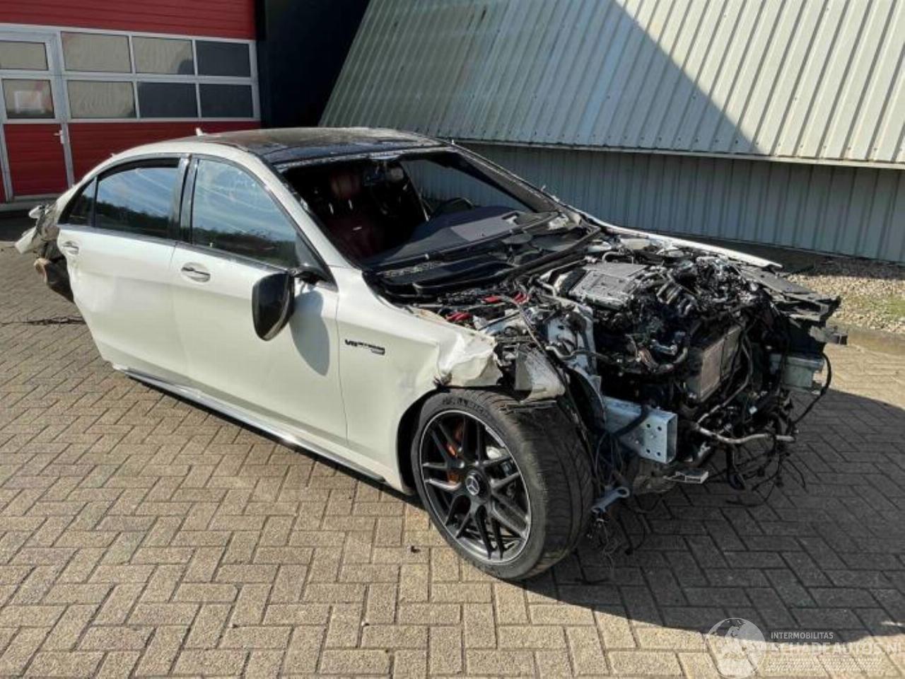 Mercedes S-klasse S AMG (W222), Sedan, 2013 / 2020 4.0 S-63 L AMG V8 Turbo 4-Matic+
