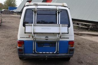 Volkswagen Transporter Transporter/Caravelle T4, Bus, 1990 / 2003 2.4 D picture 7