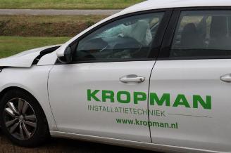 Peugeot 308 308 SW (L4/L9/LC/LJ/LR), Combi 5-drs, 2014 / 2021 1.5 BlueHDi 130 picture 27