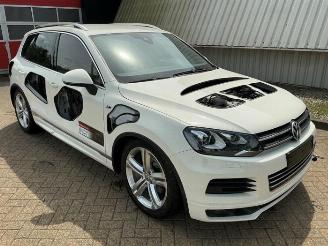 Vrakbiler auto Volkswagen Touareg Touareg (7PA/PH), SUV, 2010 / 2018 4.2 TDI V8 DPF 32V 2010/4