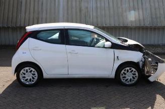 Purkuautot passenger cars Toyota Aygo Aygo (B40), Hatchback, 2014 1.0 12V VVT-i 2019/6