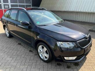 Purkuautot passenger cars Skoda Octavia Octavia Combi (5EAC), Combi 5-drs, 2012 / 2020 1.6 TDI Greenline 16V 2014/3