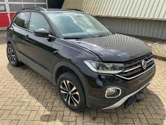 Vrakbiler auto Volkswagen T-Cross T-Cross, SUV, 2018 1.0 TSI 115 12V 2020/7