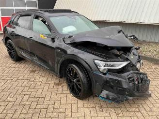 Uttjänta bilar auto Audi E-tron E-tron (GEN), SUV, 2018 55 quattro 2019/11