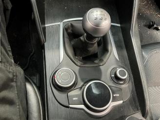 Alfa Romeo Giulia Giulia (952), Sedan, 2015 2.2d 150 16V picture 14